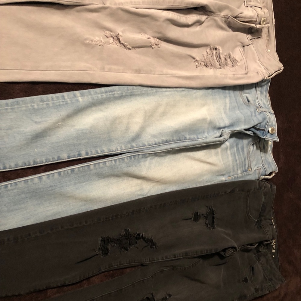 AMERICAN EAGLE JEANS SIZE 0